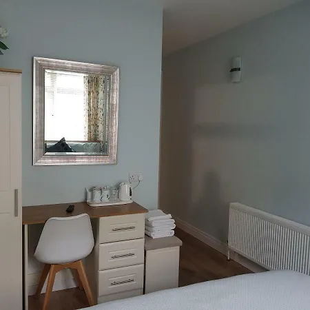 Lynch's Guest house Kilkee